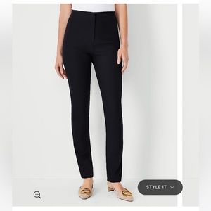 Ann Taylor Audrey Pant in size 2!
